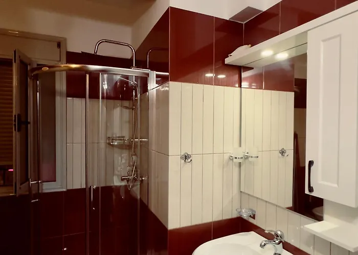 - Ggpremiumstays Beachfront - 2 Double Bedrooms First Line Exclusive View With 2 Balconies Vlorë